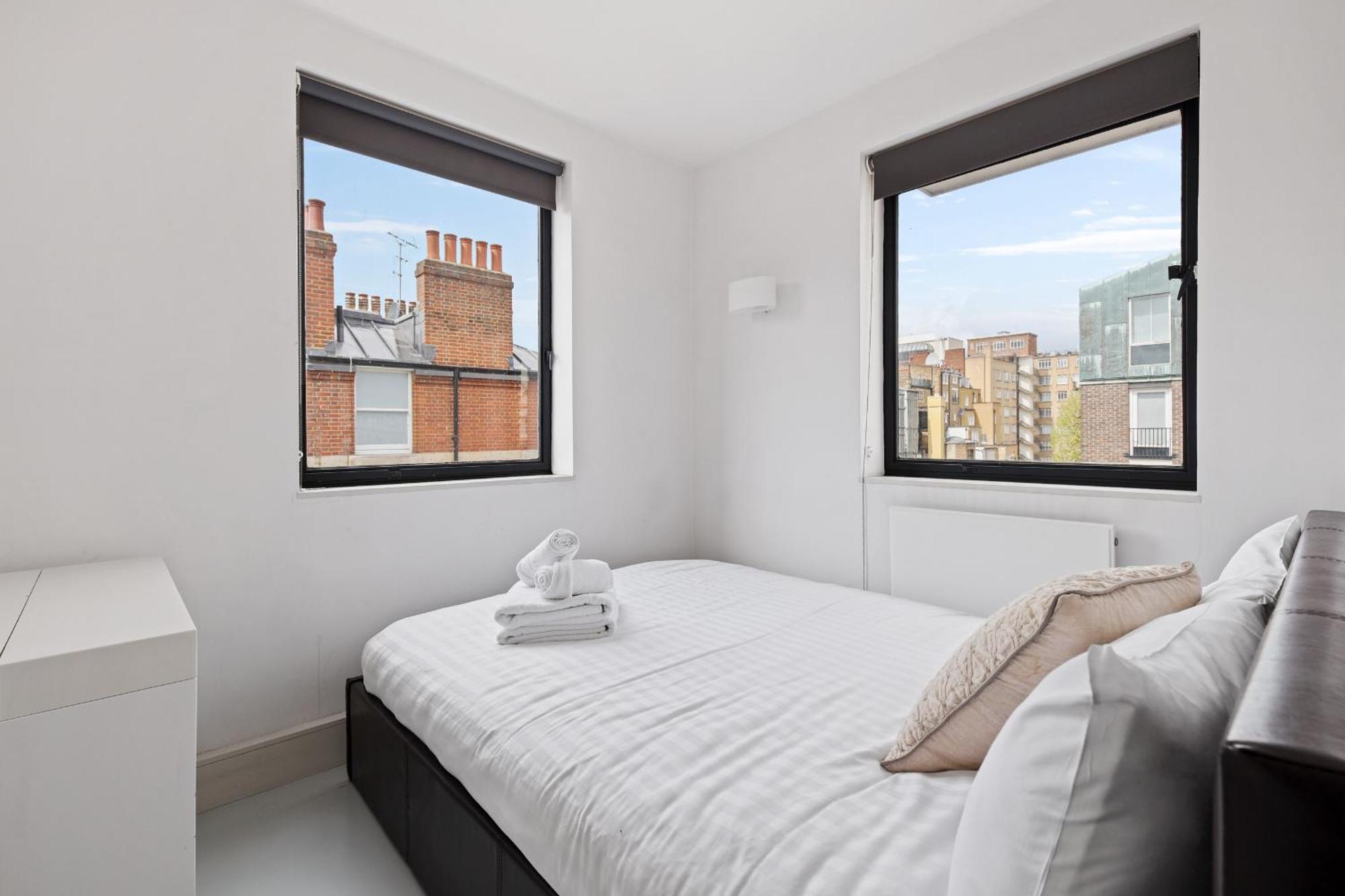 The Knightsbridge Palace By La Reserve Apartment London Room photo